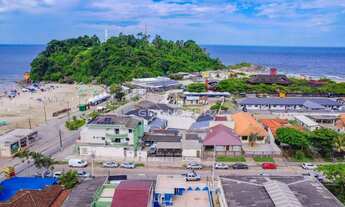 Imagem 3: Sobrado espaçoso à venda em Guaratuba perto da praia com vista para o Morro do Cristo