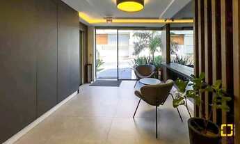 Imagem 2: Apartamento - 3 dormitórios - Sacada com Churrasqueira - 1 vaga - Carvoeira - Florianópoli