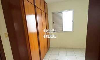 Imagem 4: Apartamento com 2 quartos sendo 1 suíte disponível para venda no bairro Santa Mônica em Ub