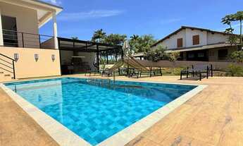 Imagem 7: Linda casa com dois lotes no Ninho Verde 1, contendo 3 suítes, totalmente mobiliada