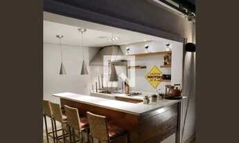 Imagem: Casa à Venda - Alphaville, 3 Quartos, 400