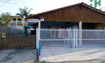 Imagem: Casa à venda em Guaratuba, 200 metros da