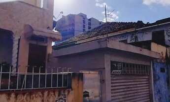 Imagem 2: Ótima Casa sobreposta c/ 2 qts, garagem, esquina com a Mena Barreto, Centro, Nilópolis
