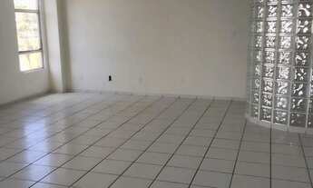 Imagem: Candelária, 1 apto. P/andar, 170 m2 área