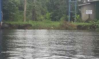 Imagem: Vendo terreno na comunidade do Ariri