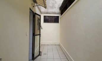 Imagem 13: 2 quartos com espaço de escritório e área externa boa para locação