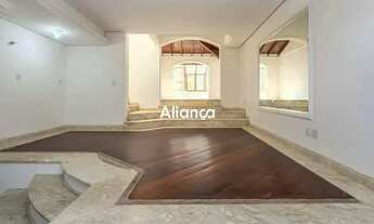 Imagem 5: Casa Ampla para Locação com 4 Quartos, Piscina no Bairro Menino Deus - Porto Alegre/RS