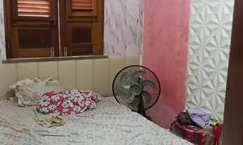 Imagem 3: Vendo casa no alto do turu 1,2 quartos,sala, cozinha, banheiro,quintal,toda na laje