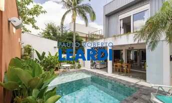 Imagem: SOBRADO - VILA MADALENA - SP