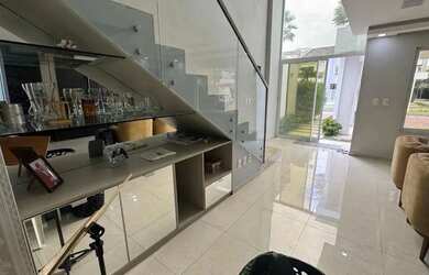 Imagem 4: Casa Duplex para aluguel tem 205 metros quadrados com 4 quartos em Pires Façanha - Eusébio