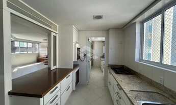 Imagem 6: APARTAMENTO COM 3 SUÍTES E VISTA PARA O MAR NO CENTRO DE FLORIANÓPOLIS