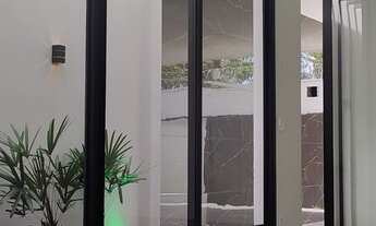 Imagem 2: Excelente casa com 150 m² com 3 quartos no Bairro Granada - Uberlândia - MG