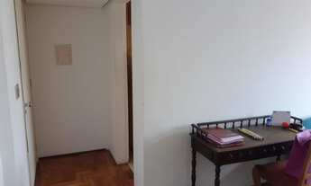 Imagem 2: Lindo Apartamento no 7º andar - número de pavimentos 7 -, com 01 Dormitório, orientação so