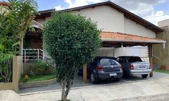 Imagem: Casa de condomínio para venda possui 271