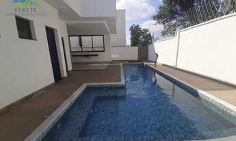 Imagem 2: Casa de condomínio térrea para venda com 240 metros quadrados com 3 quartos