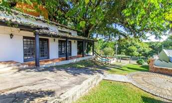 Imagem 2: Casa a venda com 348 m² privativos 04 dorm. 01 suite com lareira e piscina com 18x45 Jardi