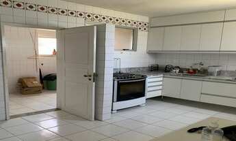 Imagem 3: Apartamento para venda tem 228 metros quadrados com 4 quartos em Barra - Salvador - BA