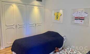 Imagem 7: Apartamento espaçoso - 3 dormitórios - 2 vagas - 350m²