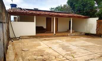 Imagem: Casa quintal grande com portão eletrônico