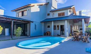 Imagem 4: Casa com piscina aluguel de temporada em Jurerê Florianópolis