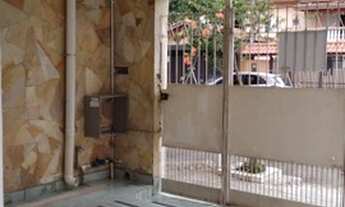 Imagem 2: Casa à venda com casa principal e nos fundos