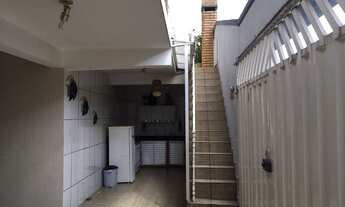 Imagem 4: Sobrado para venda tem 210 metros quadrados com 3 quartos em Centro - Cajamar - SP