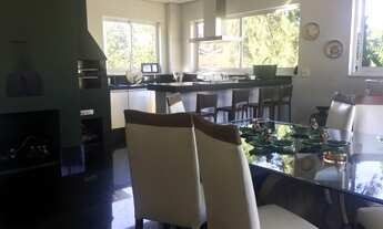 Imagem 4: Casa de condomínio para aluguel e venda com 516 metros quadrados com 4 quartos