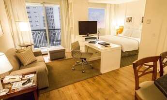 Imagem 6: Flat na Vila Nova Conceição, prox a Av. Sto Amaro e Republica do Líbano, no pool para inve