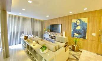 Imagem 3: Apartamento de Luxo, decoração diferenciada, linda área privativa com jacuzzi. À venda, no