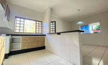 Imagem 6: Casa disponível para locação, R$ 2.400,00, Jardim Everest !!