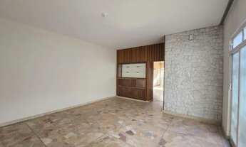 Imagem 7: Casa para aluguel possui 250 metros quadrados com 2 quartos em Centro - Piracicaba - SP