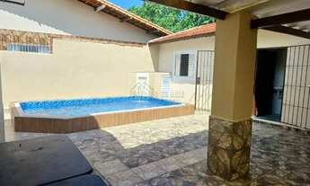 Imagem 2: Linda casa com piscina em Mongaguá