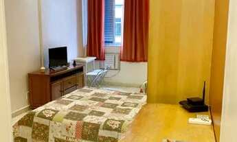 Imagem 4: Kitnet/conjugado para aluguel possui 30 metros quadrados com 1 quarto