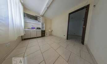 Imagem 5: Casa para Aluguel - Novo Mundo, 1 Quarto, 60 m2