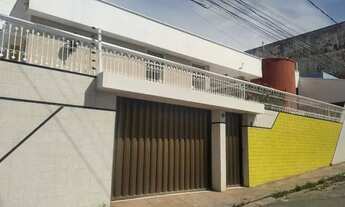 Imagem: Casa com 3 dormitórios para alugar, 165