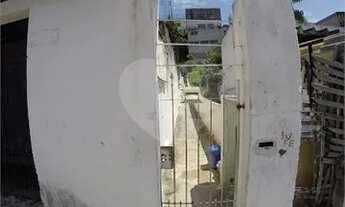 Imagem 2: Casa com 1dormitório, cozinha e banheiro com 40 m² para alugar na Casa Verde