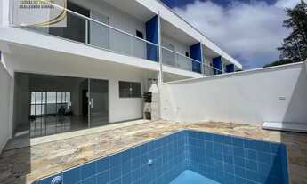 Imagem: SOBRADOS EM CONDOMÍNIO COM PISCINAS INDIVIDUAIS