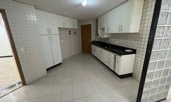 Imagem 2: Alugo 4 quartos Apartamento com 4 dormitórios