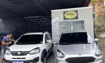 Imagem 3: Vendo / Repasso Galpão / depósito com 5 vagas na garagem