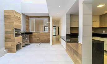 Imagem 5: Vendo Casa 4 suítes na Rua do Catete