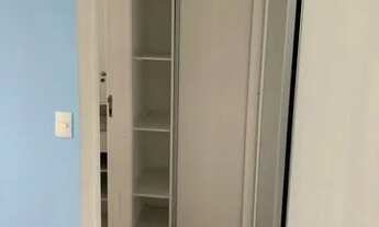 Imagem 7: Apartamento para aluguel e venda possui 56 metros quadrados com 2 quartos