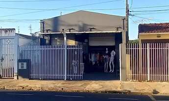 Imagem 4: Vendo loja de moda feminina, consciência e sustentável