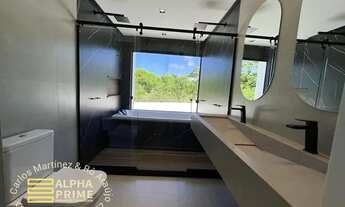 Imagem 7: Casa a venda em Alphaville Litoral Norte 1, com 4 suítes, lidíssima!