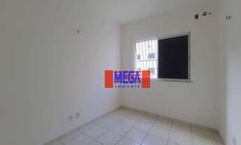 Imagem 6: Apartamento com 2 quartos para alugar no bairro Dias Macedo - Fortaleza/CE
