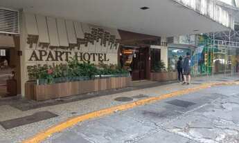 Imagem 2: Apartamento para venda possui 68 metros quadrados com 2 quartos em Copacabana - Rio de Jan