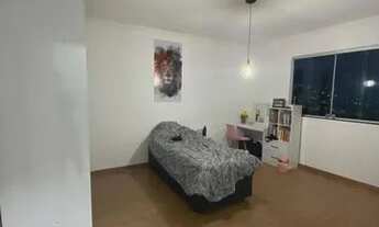 Imagem 7: Casa para venda possui 100 metros quadrados com 3 quartos em Centro - Mogi das Cruzes - SP