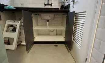 Imagem 2: Excelente apto com 72m², 2 dormitórios, 2 banheiros e 1 vaga de garagem. Próximo ao metrô