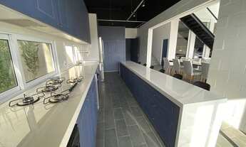 Imagem 5: Casa a Venda no Genesis 2 - Mobiliada e Decorada - 4 suítes, Escritório, Piscina - Alphavi