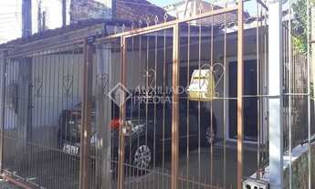 Imagem 2: PORTO ALEGRE - Casa Padrão - Hípica