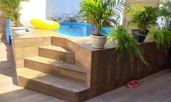 Imagem 3: Rua Rosa de Almeida, Ótima casa linear, com piscina